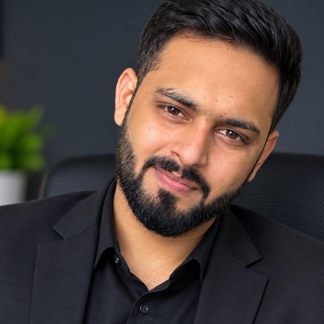 M SAQLAIN ABBAS, content creator on Collabscafe