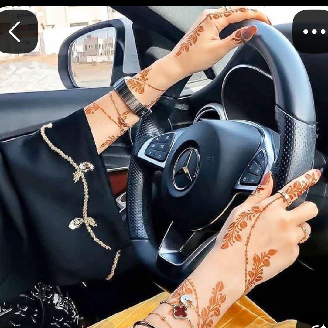 Fatima, content creator on Collabscafe