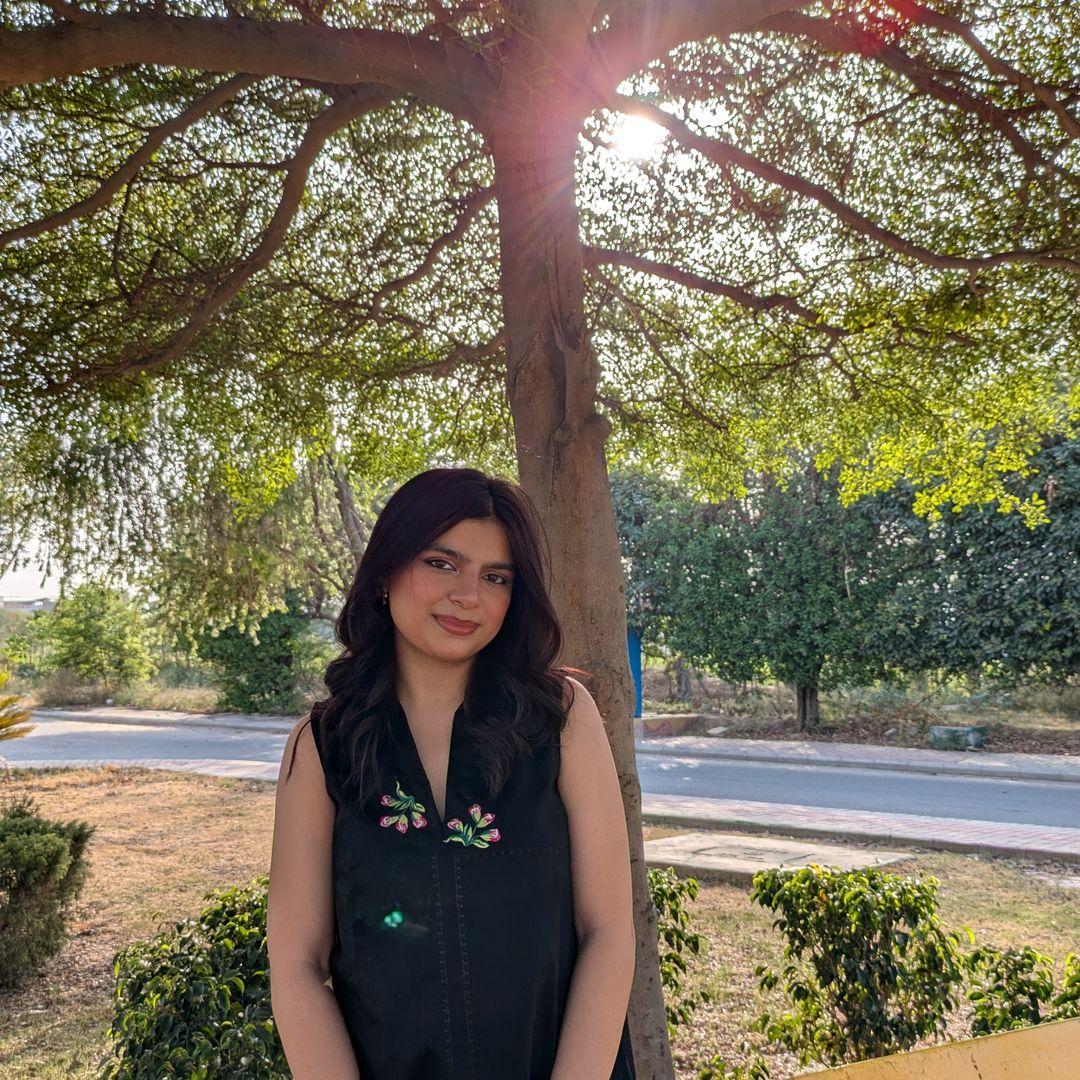 Naveera Saqib — content creator on Collabscafe