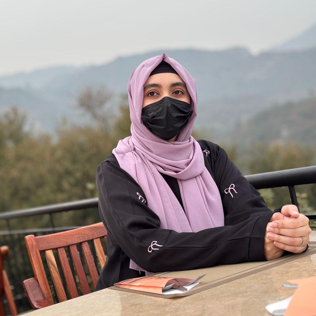 Sara — content creator on Collabscafe