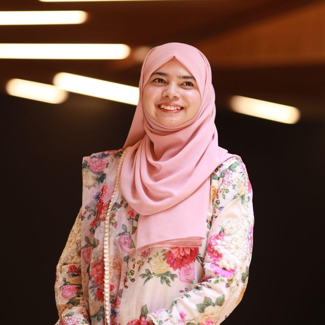 Zaira B, content creator on Collabscafe