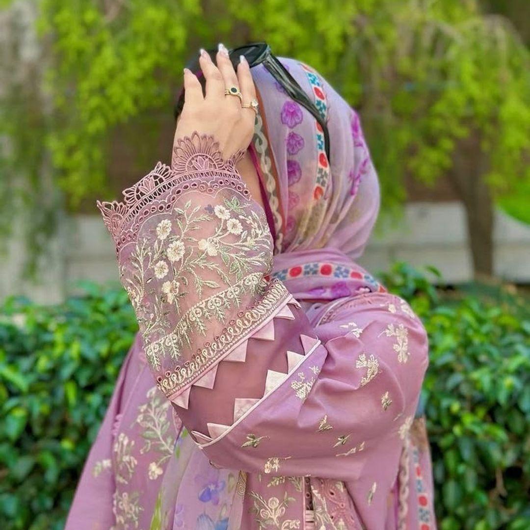 Khadija, content creator on Collabscafe
