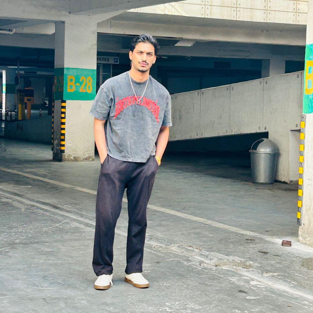 Safder Hussein Baloch — content creator on Collabscafe